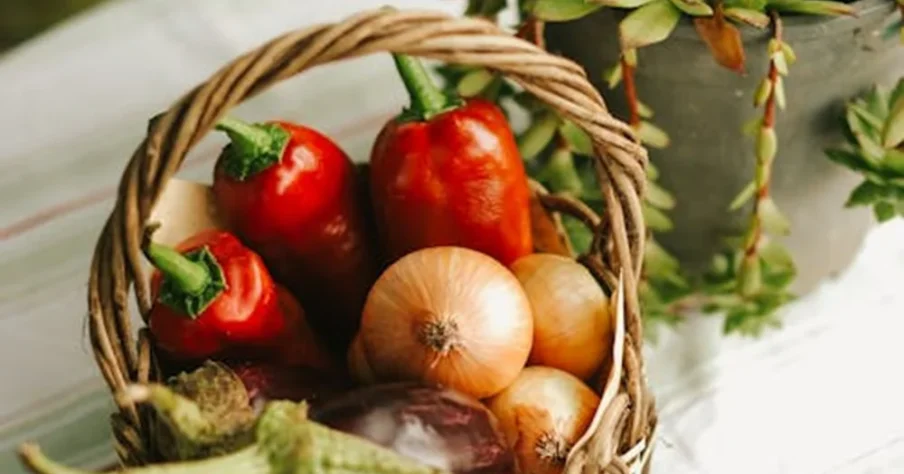 We reliably export our products to key markets in Europe, North America, and Asia for use in herbal teas, beverages, and natural colorants.